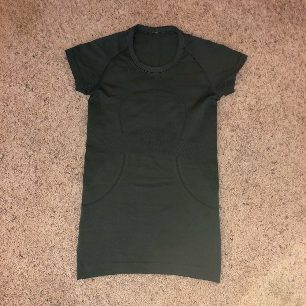 Lulu lemon swiftly tech T-shirt